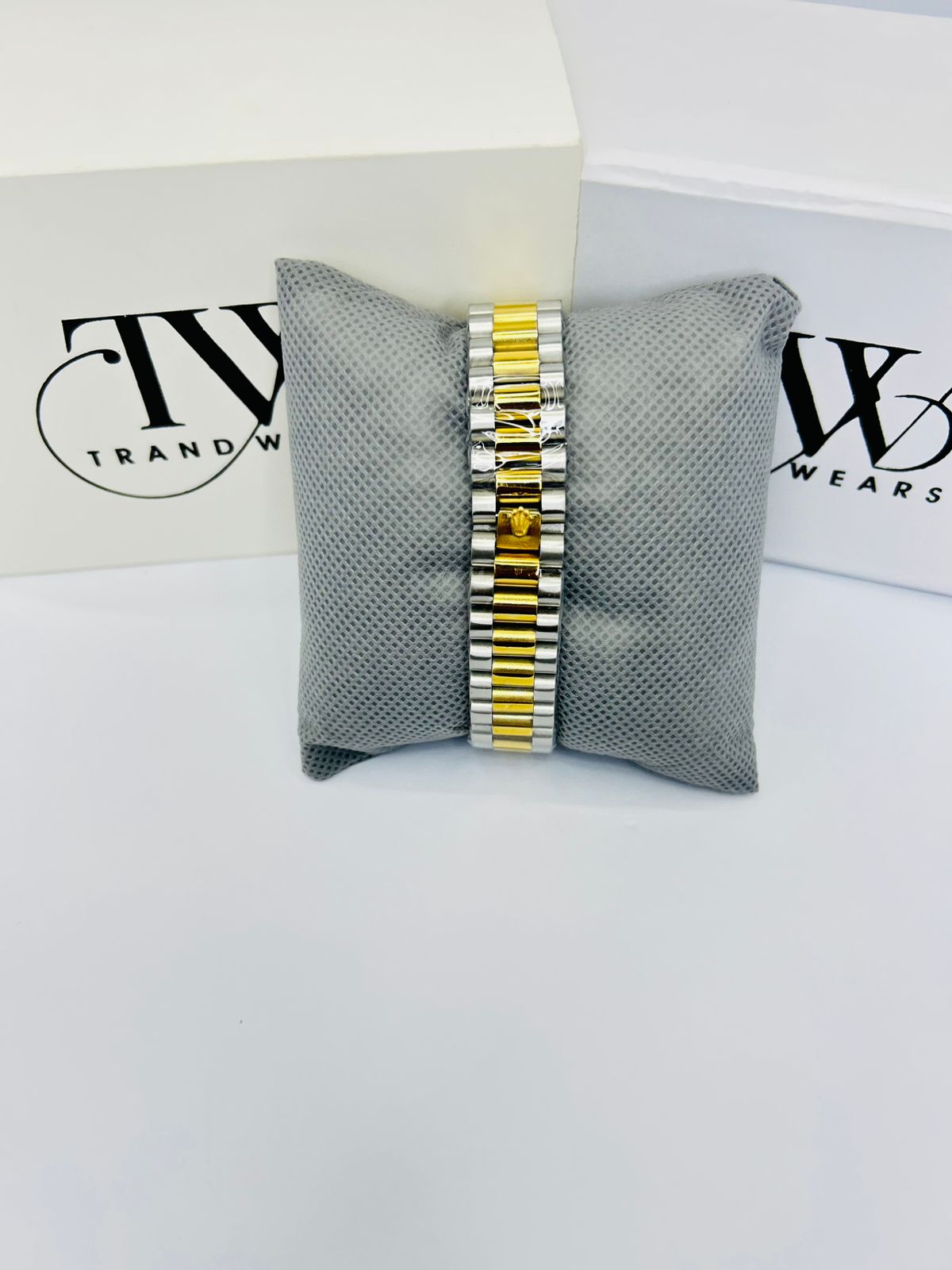 Luxury Golden Dial Watch for Men – Original Design | Premium Quality