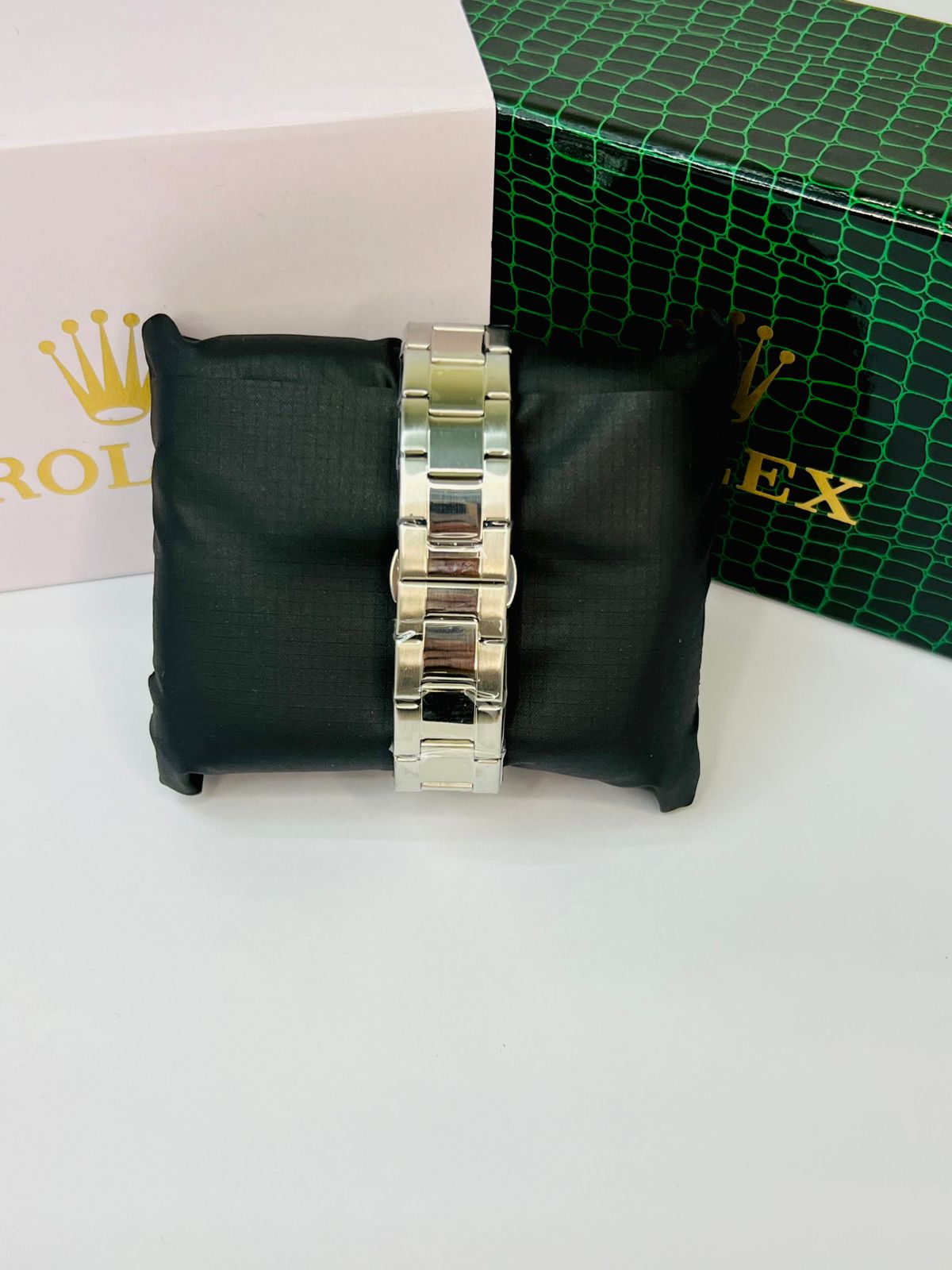 Rolex Submariner Design Men’s Wrist Watch – Classic Luxury Diver Style Watch