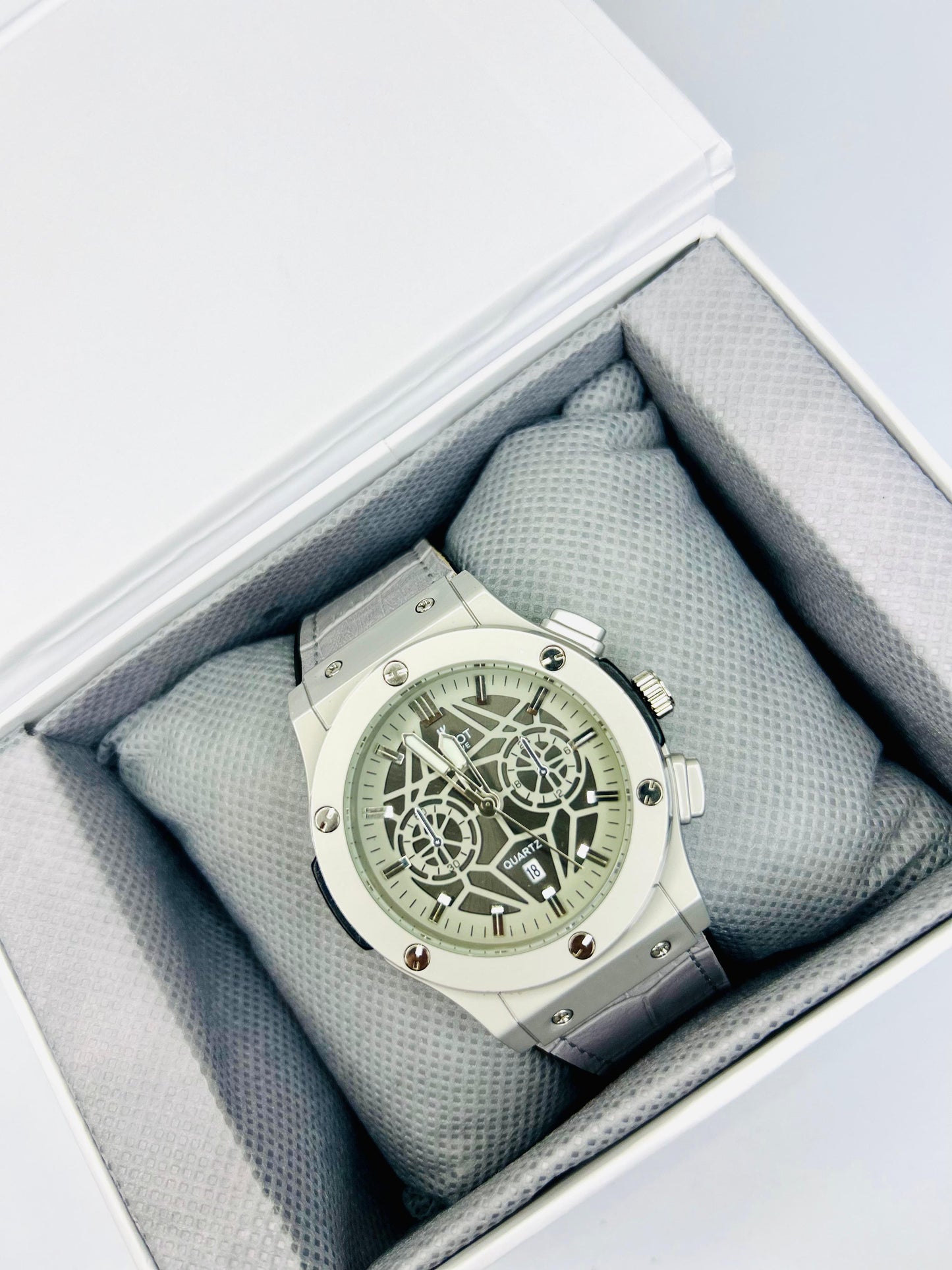 HB Men’s White Dial Leather Strap snake tecture Watch – Classic Analog Wrist Watch for Formal & Casual Wear