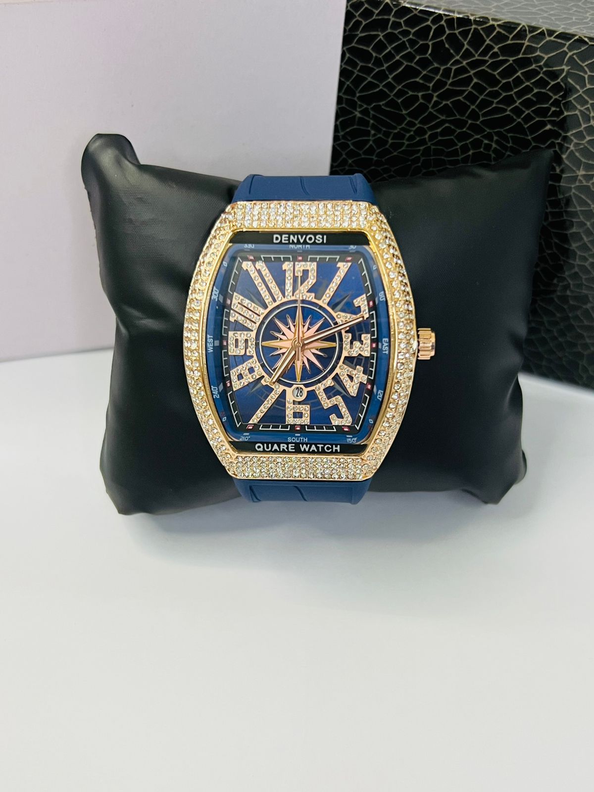 Franck Muller Diamond Stone Luxury Watch – Premium Elegant Design