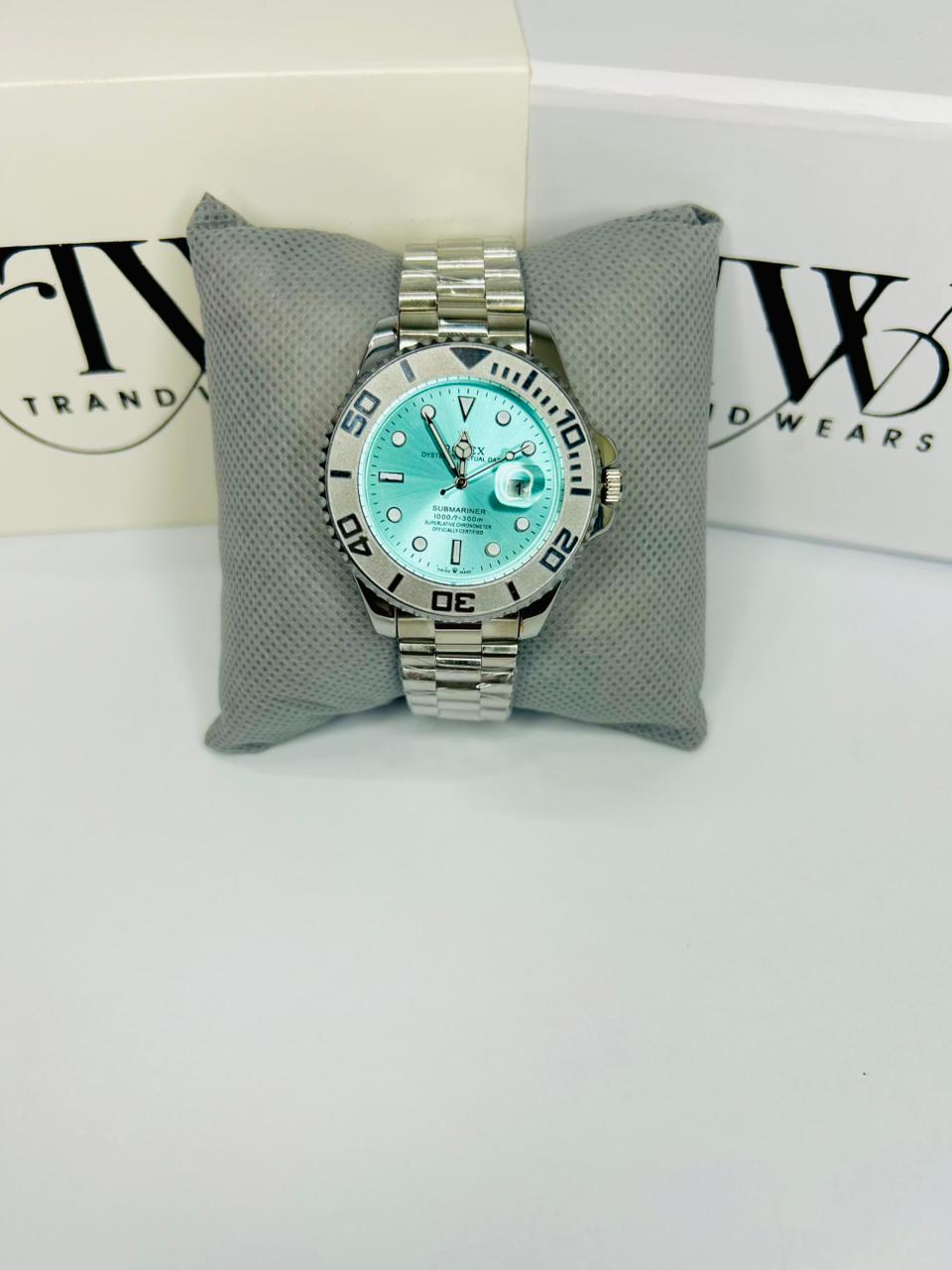 Bazel Style Silver Tone Men’s Watch – Sky Blue Dial, Stainless Steel Strap, Luxury Waterproof Wrist Watch