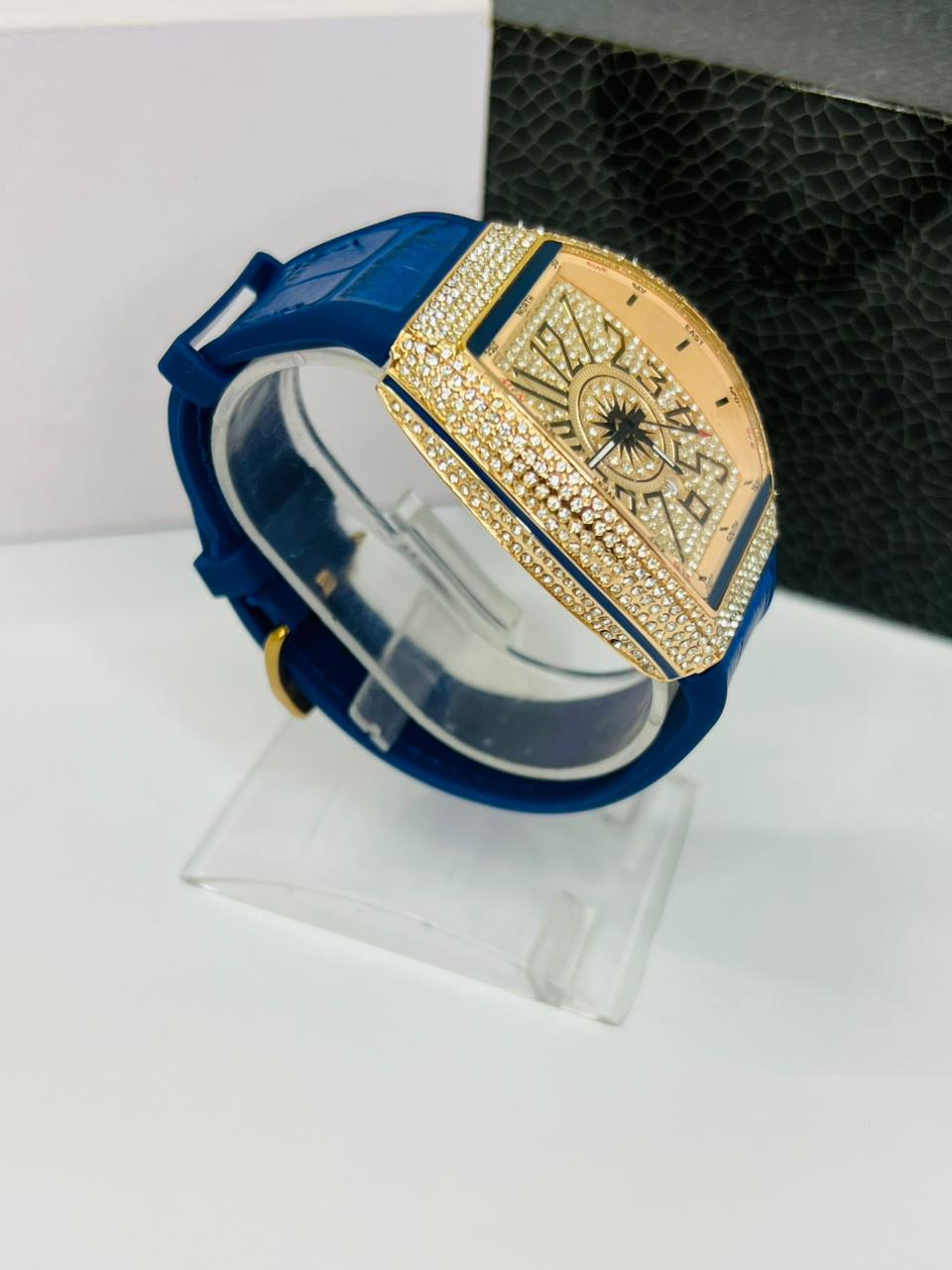 Elegant Franck Muller Luxury Watch – Diamond Stone Designer Model