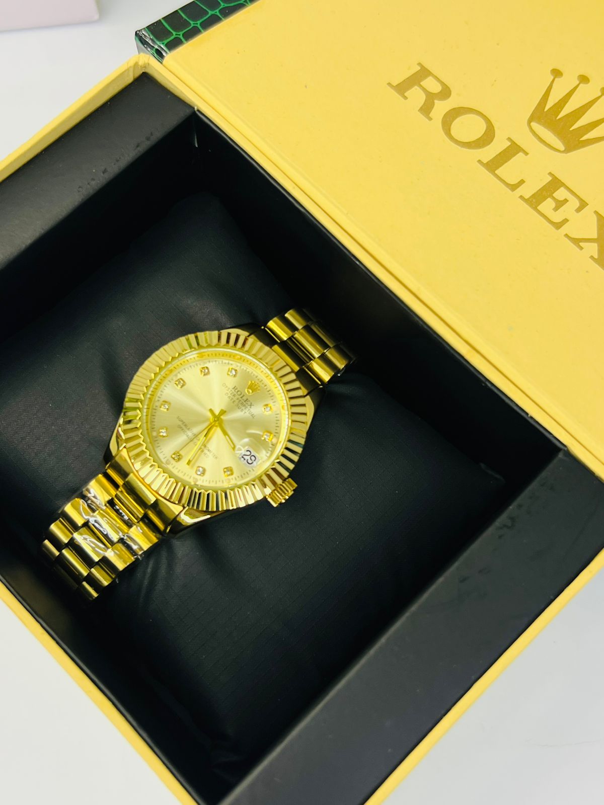 Classic Elegant Rolex Watch for Women – Timeless Charm