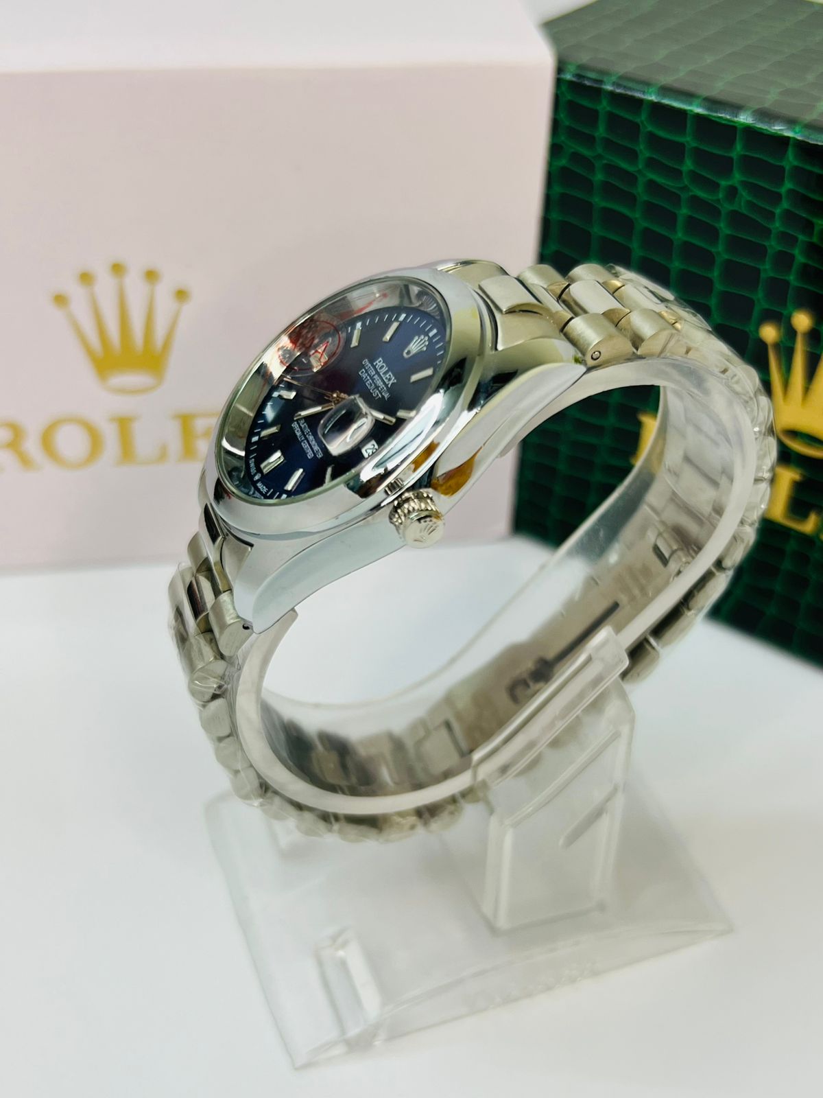 Prestige Rolex Timepiece – Iconic Classic Design