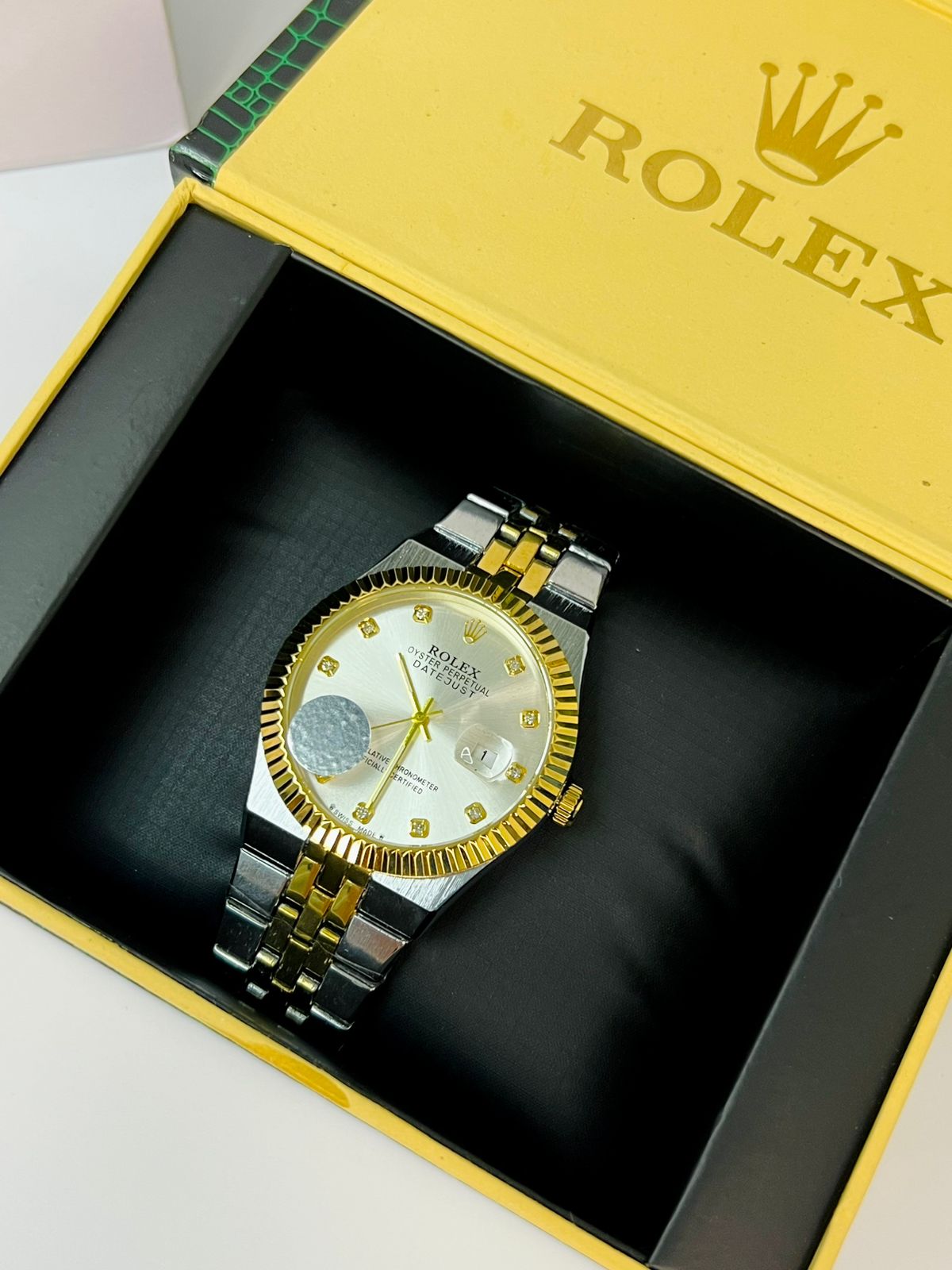 Stylish Rolex Wrist Watch – Modern Elite Design