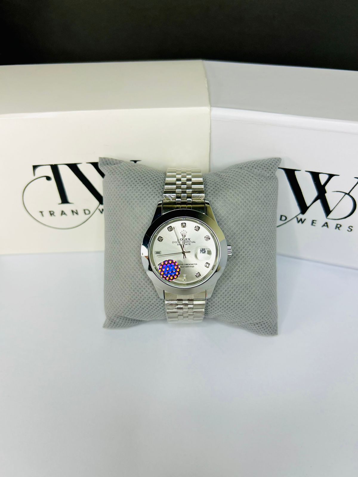 Elegant Rolly Style Wrist Watch – Classic Luxury Timepiece