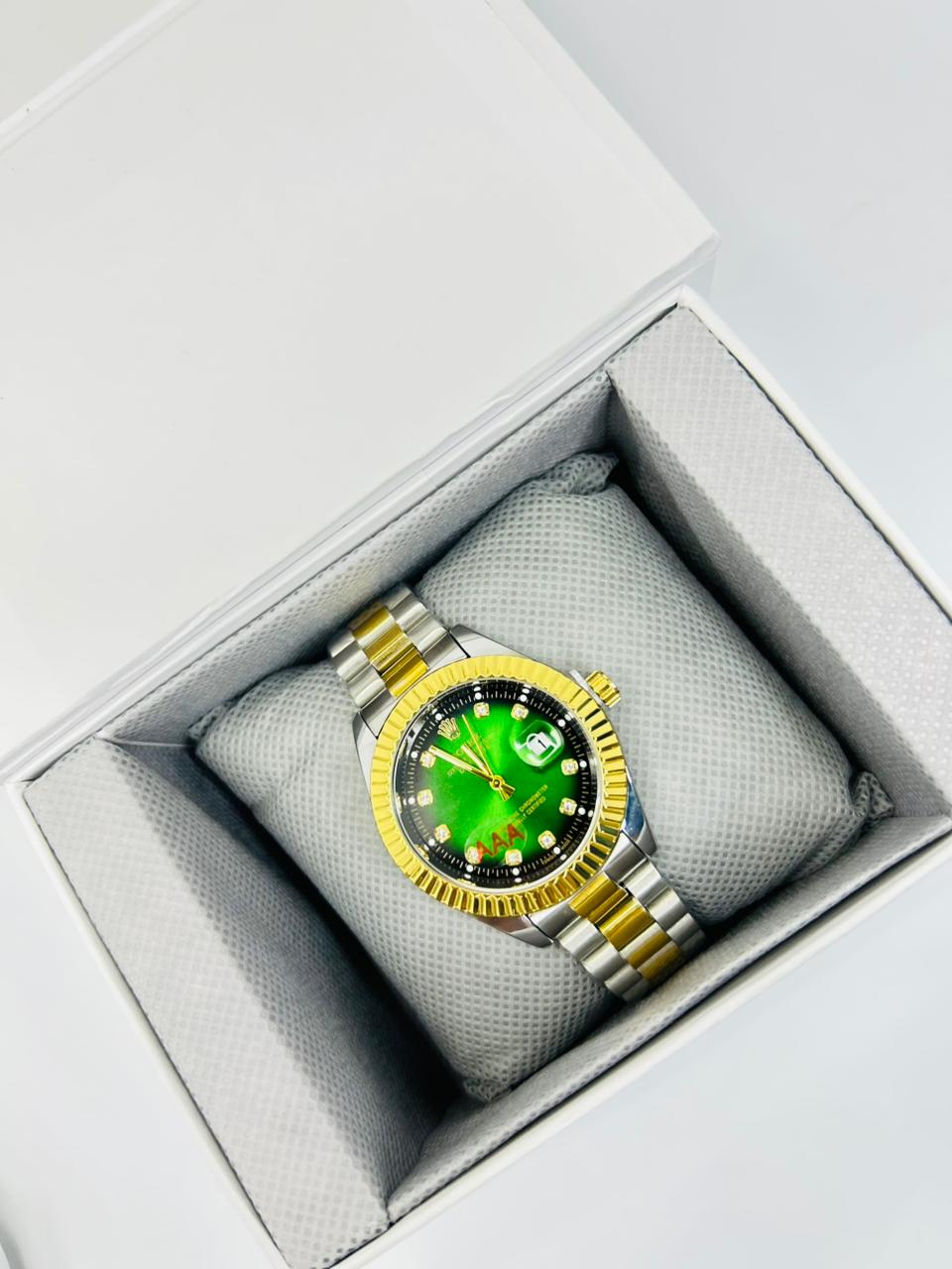 Luxury Green Dial Watch for Men – Original Design | Premium Quality