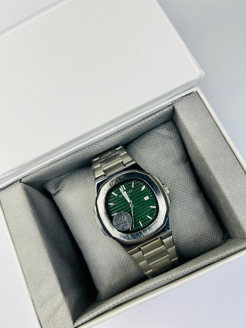 Royal Collection PP Watch – Elegant & Refined